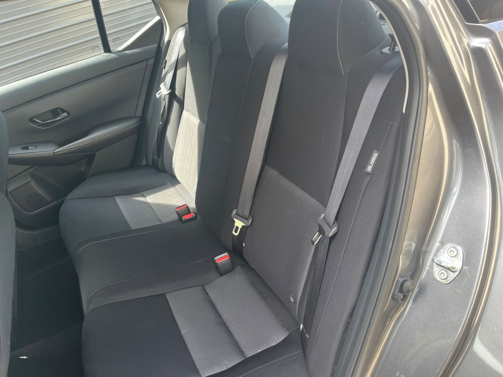 Used 2025 Nissan Sentra SV image 32