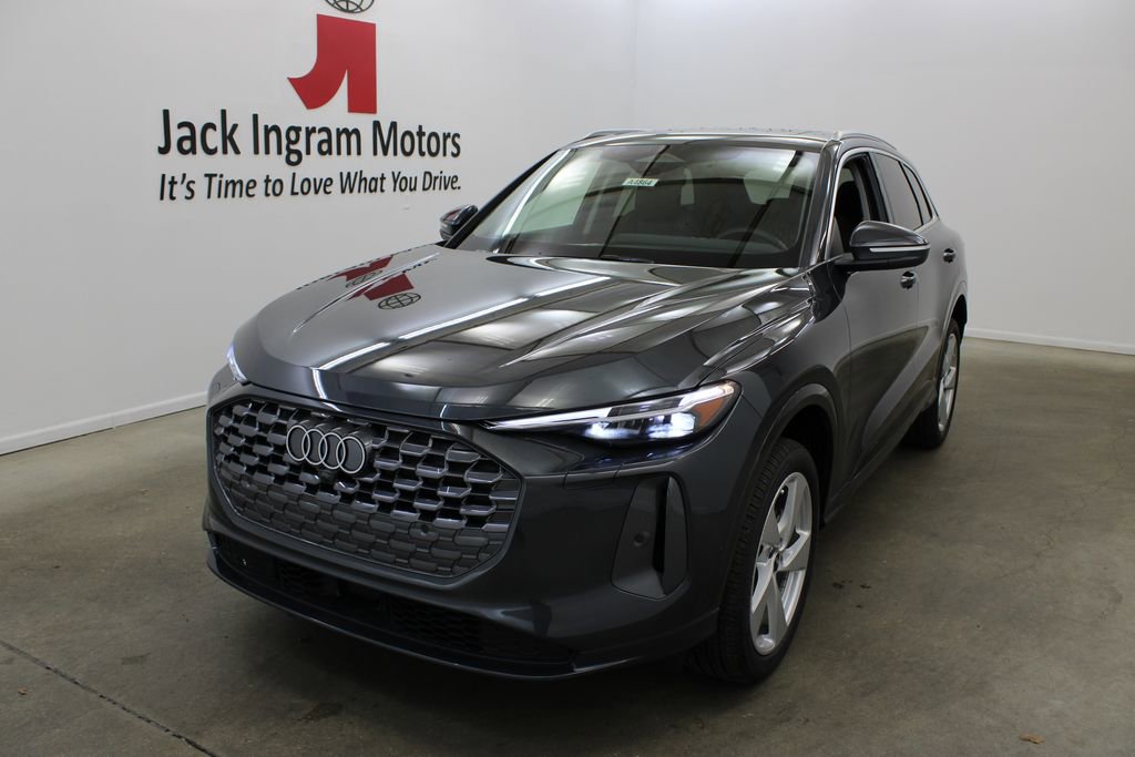 New 2025 Audi Q5 Premium Plus