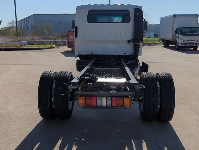 New 2025 Chevrolet Low Cab Forward 5500XD image 4