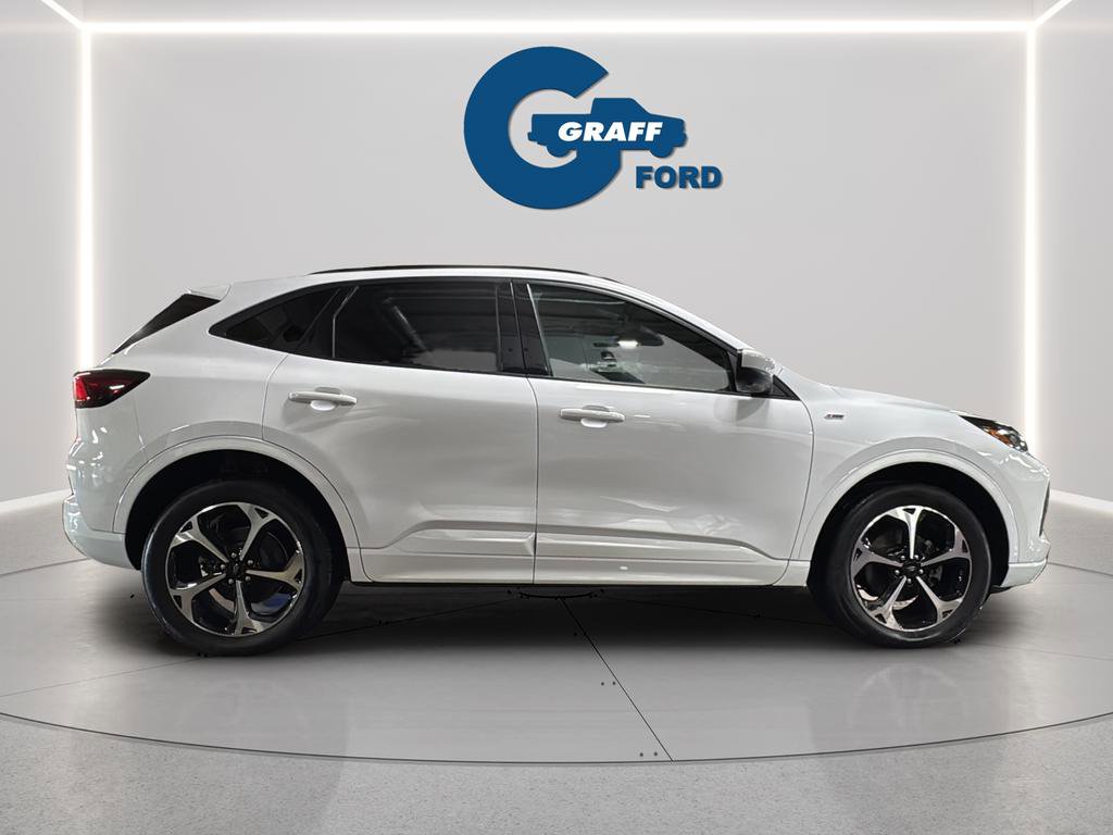 Used 2023 Ford Escape ST-Line Select w/ Tech Pack #2 image 6