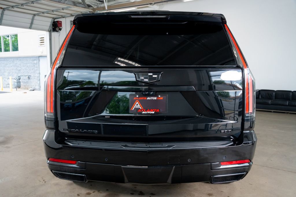 Used 2025 Cadillac Escalade Premium Luxury w/ LPO, Floor Liner Package RWD image 16