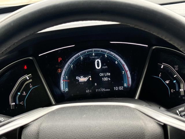 Used 2018 Honda Civic Touring image 12