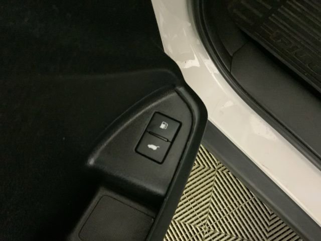 Used 2021 Honda Pilot Black Edition image 19