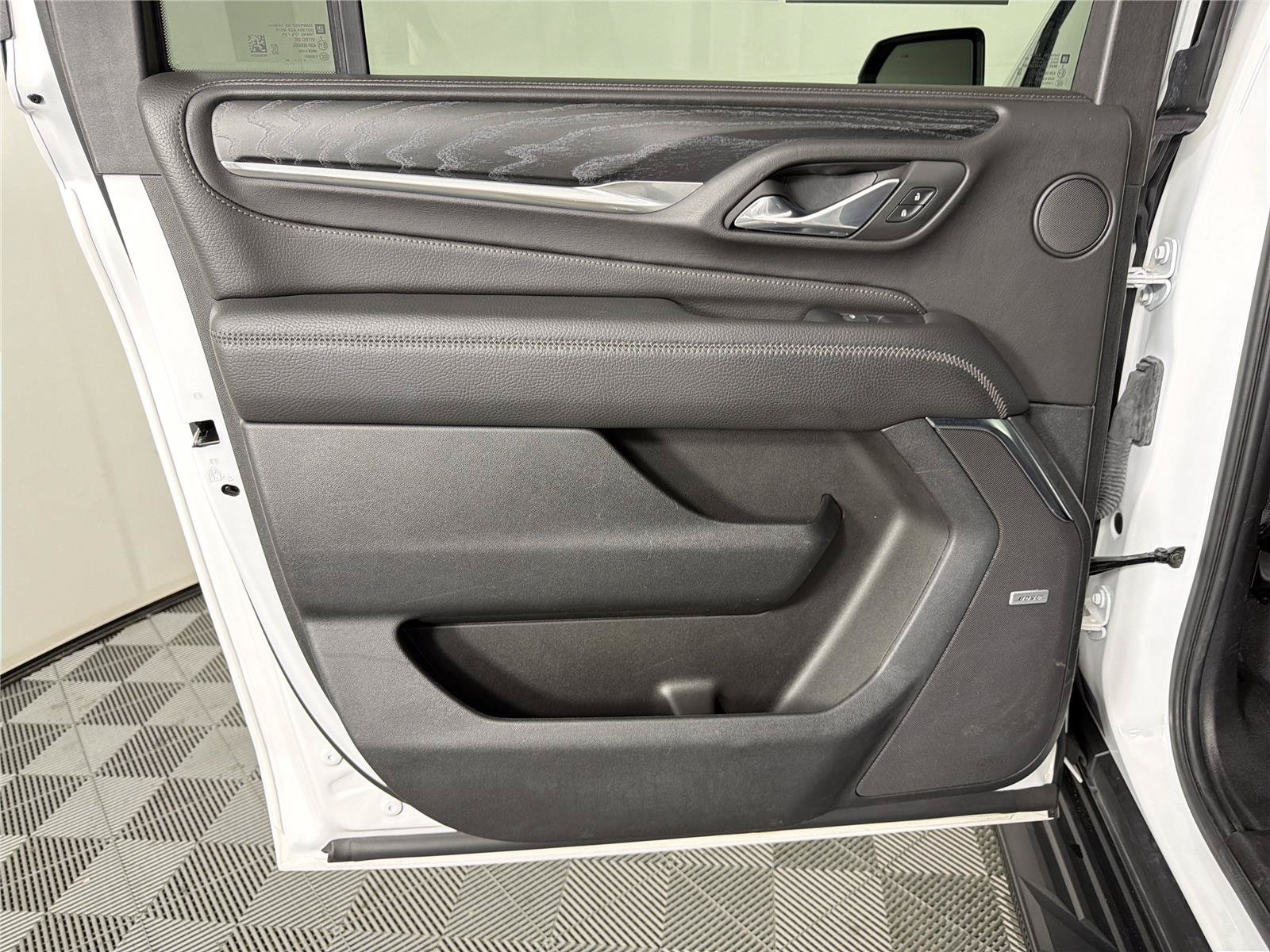 Certified 2024 GMC Yukon XL Denali RWD image 22