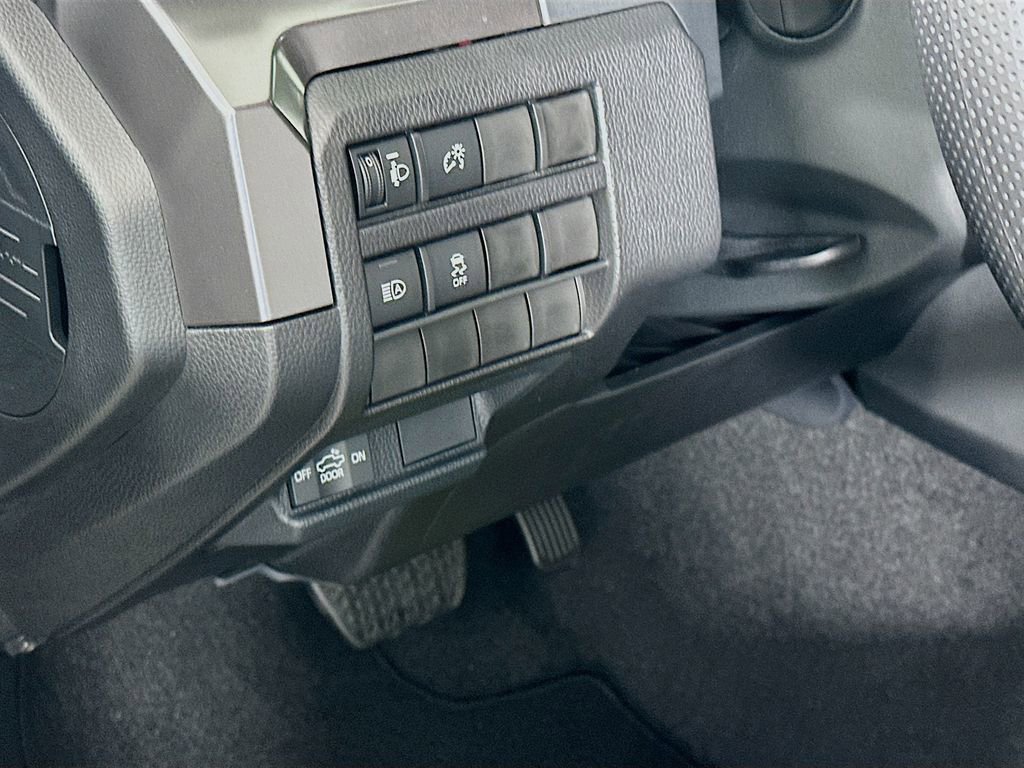 Certified 2025 Toyota Tacoma SR5 image 10