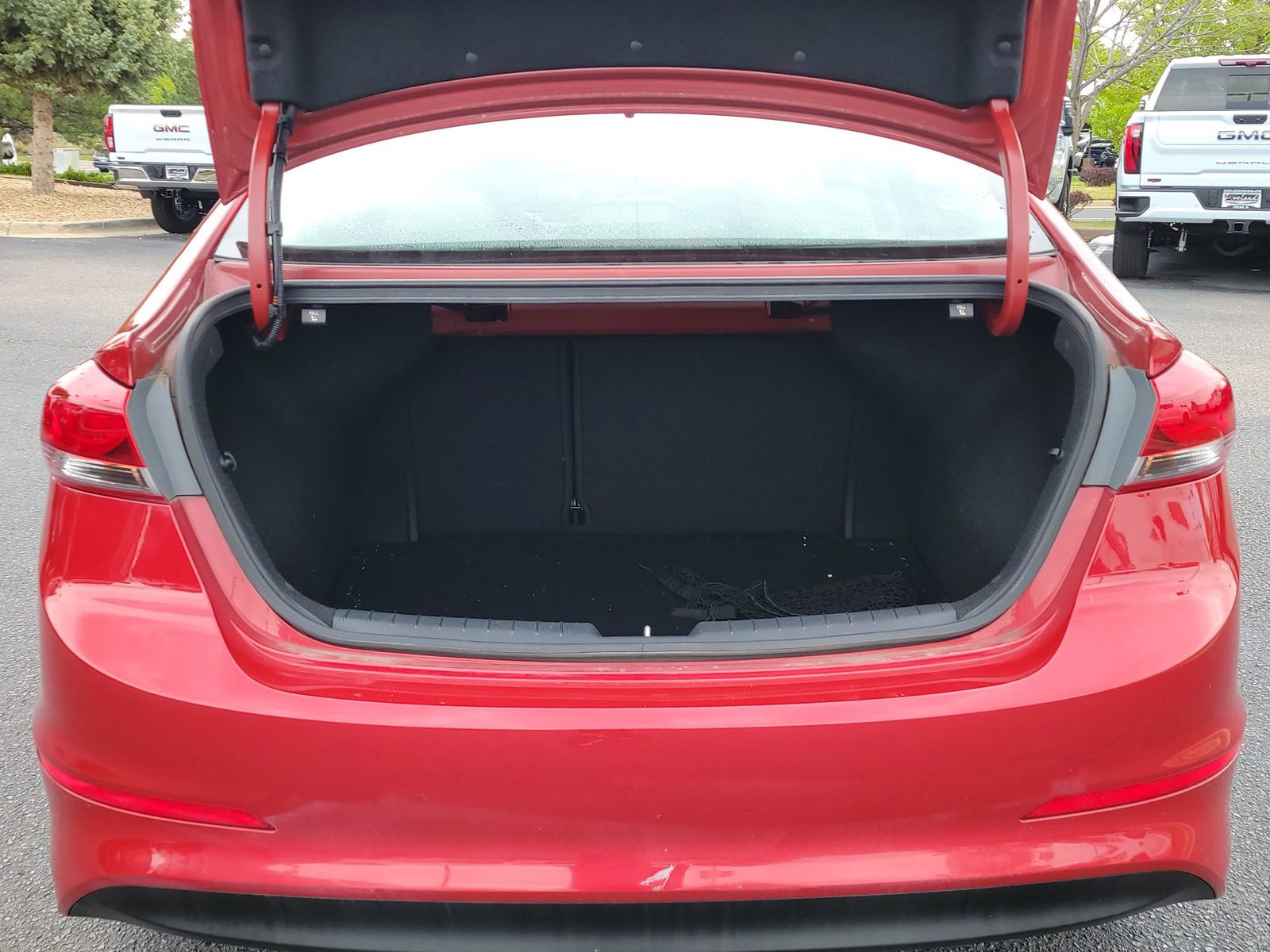 Used 2017 Hyundai Elantra SE FWD image 14