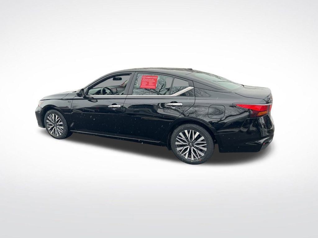Certified 2024 Nissan Altima 2.5 SV image 45