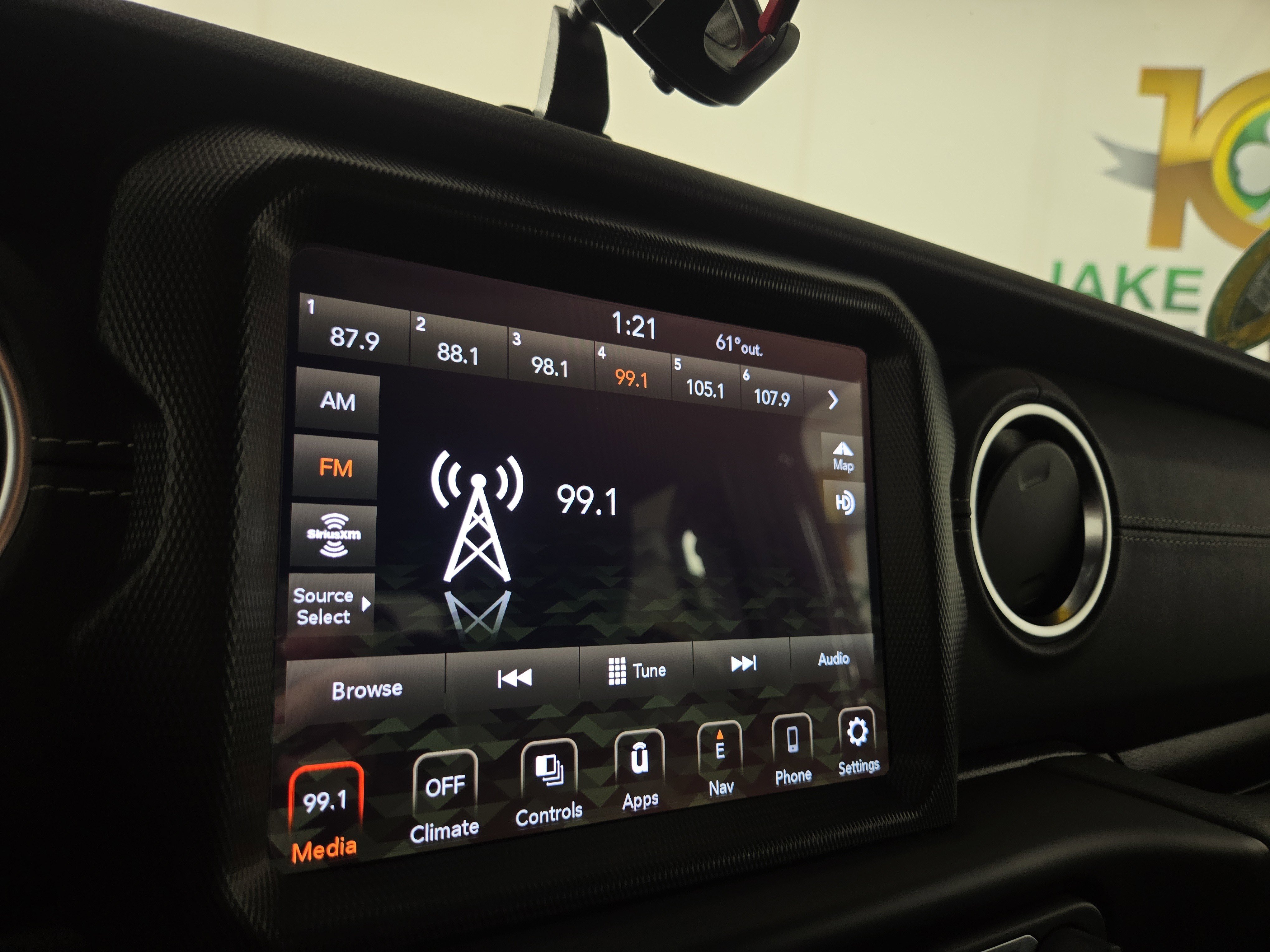 Certified 2021 Jeep Gladiator Overland w/ Popular Equipment Package image 20