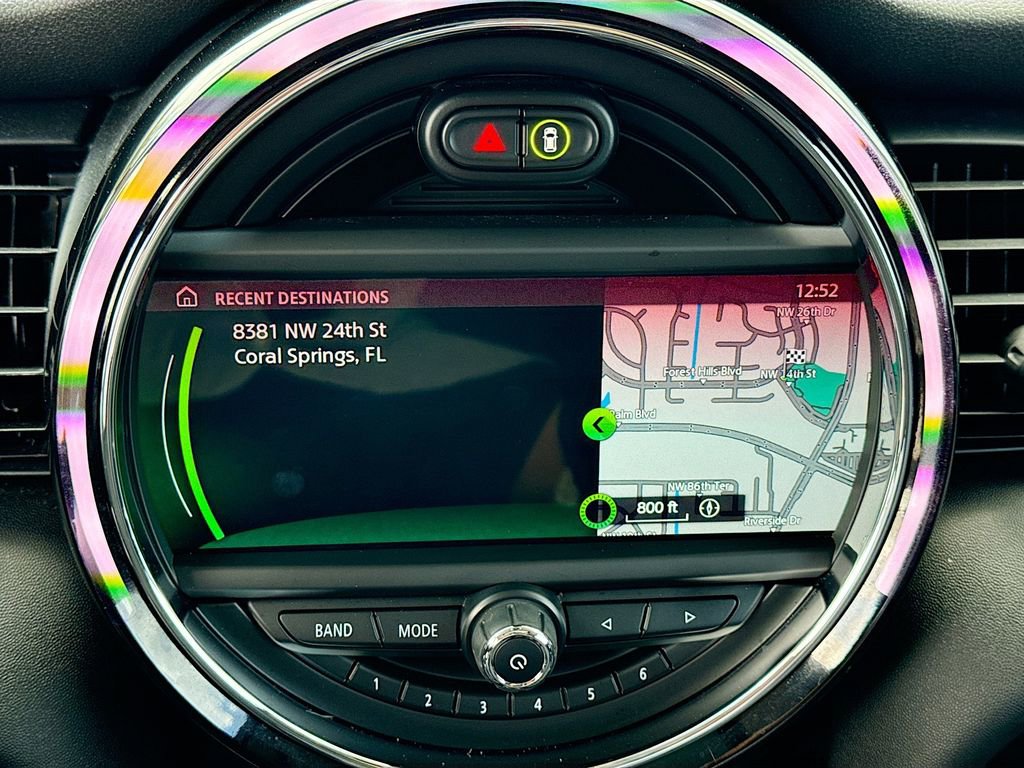 Used 2020 MINI Cooper 4-Door Hardtop image 31