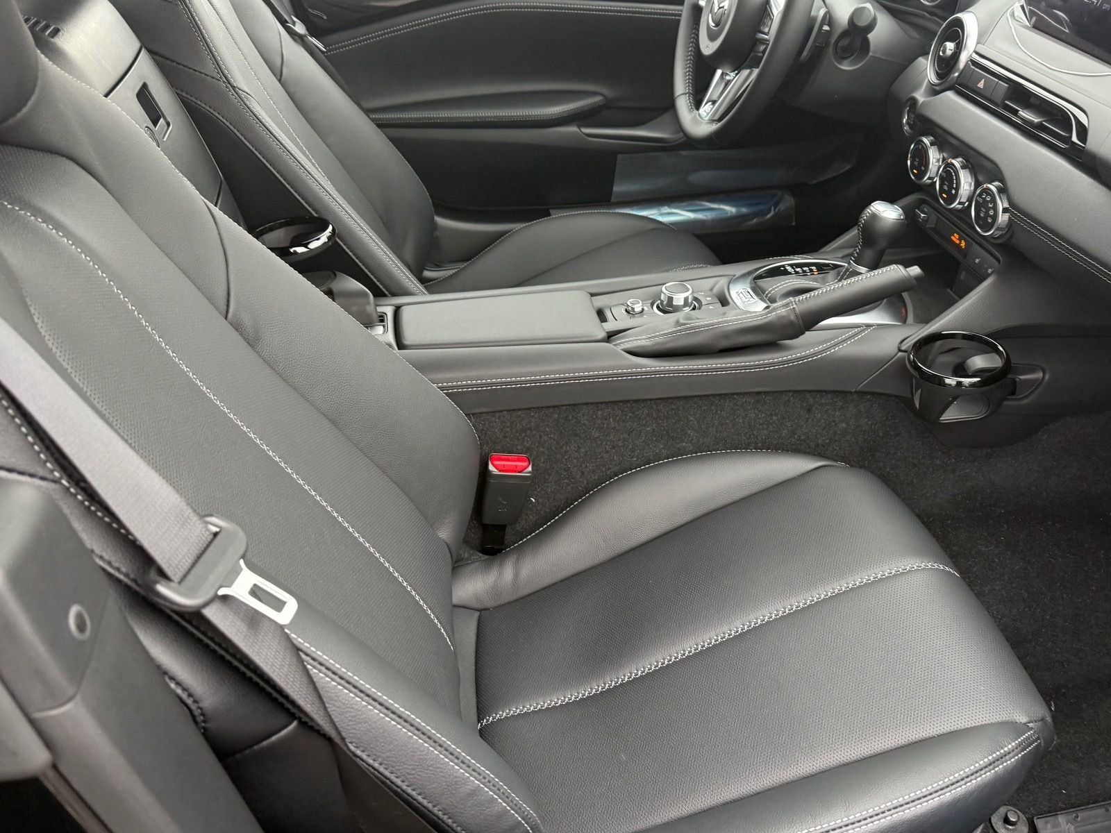 New 2025 MAZDA MX-5 Miata RF Grand Touring w/ Weather Package image 11