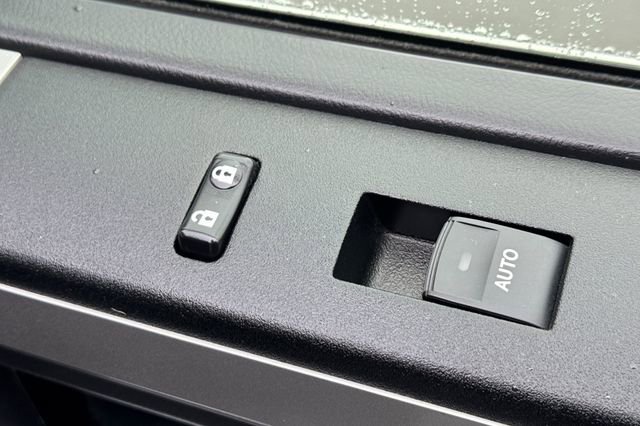 Used 2019 Toyota 4Runner Limited image 20