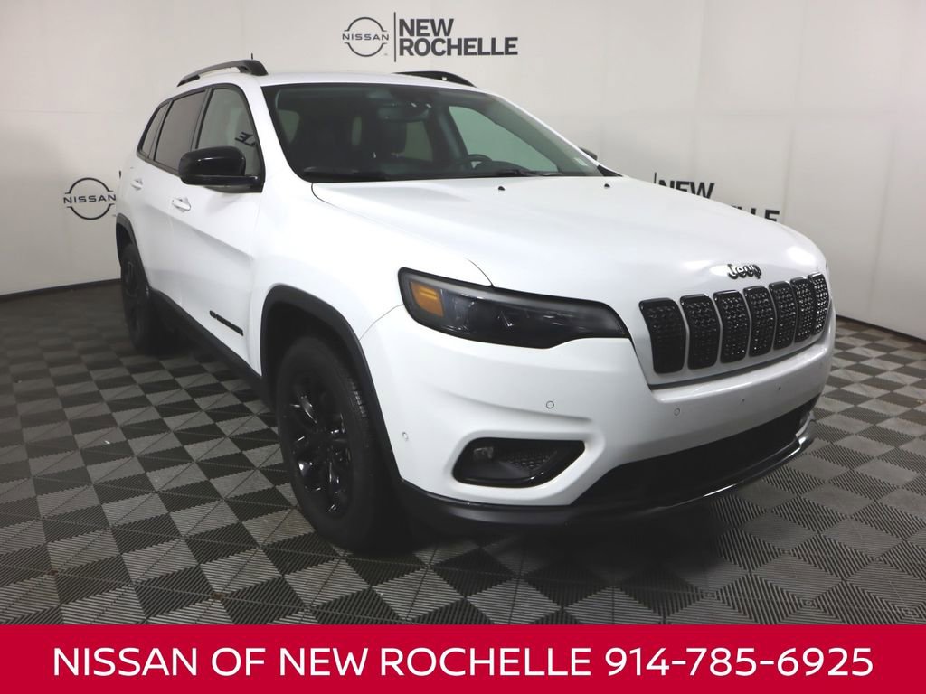 Used 2023 Jeep Cherokee Altitude Lux