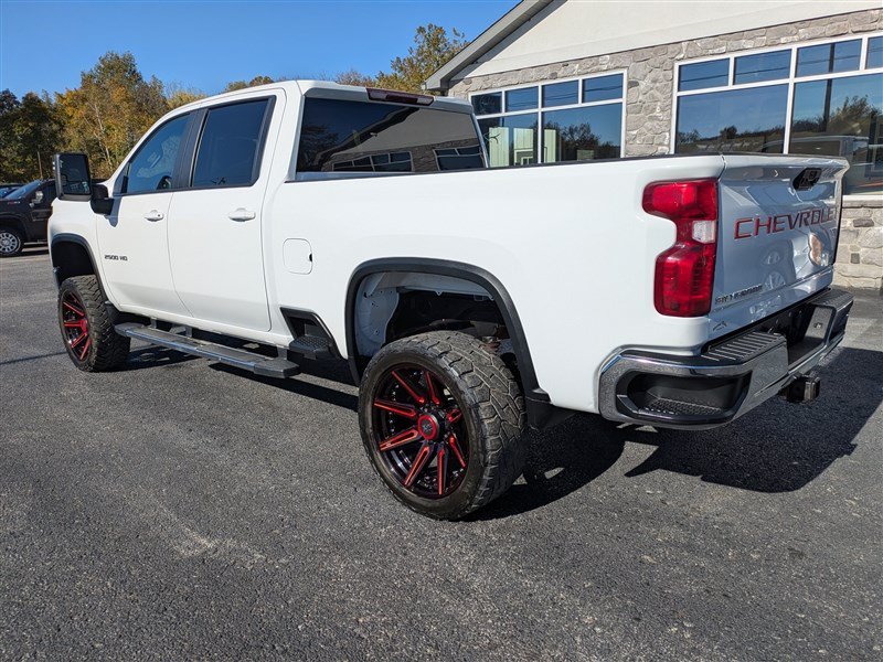 Used 2021 Chevrolet Silverado 2500 LT w/ Z71 Off-Road Package AWD/4WD image 5
