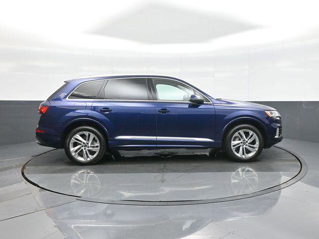 Used 2023 Audi Q7 3.0T Premium Plus w/ Premium Plus Package AWD/4WD image 8