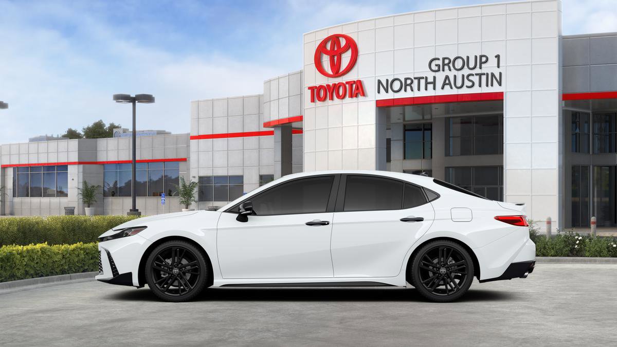 New 2026 Toyota Camry Hybrid FWD image 4