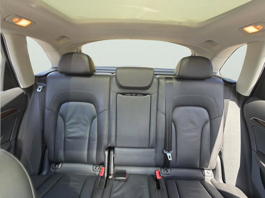 Used 2015 Audi Q5 2.0T Premium Plus w/ Technology Package AWD/4WD image 25