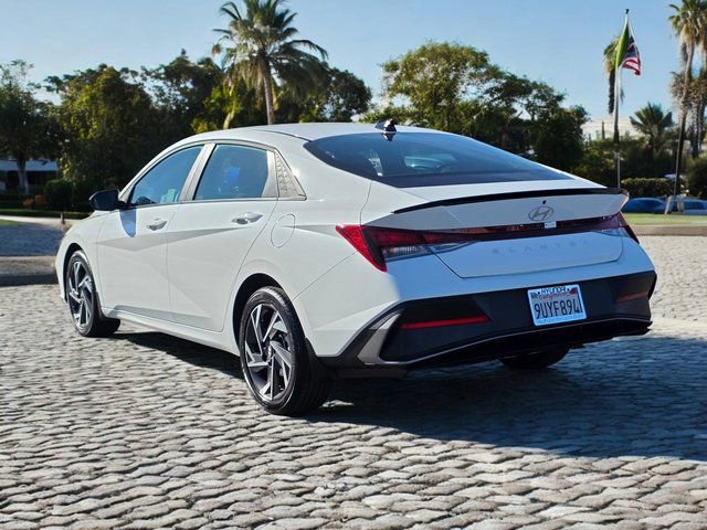 Certified 2025 Hyundai Elantra Sport image 7