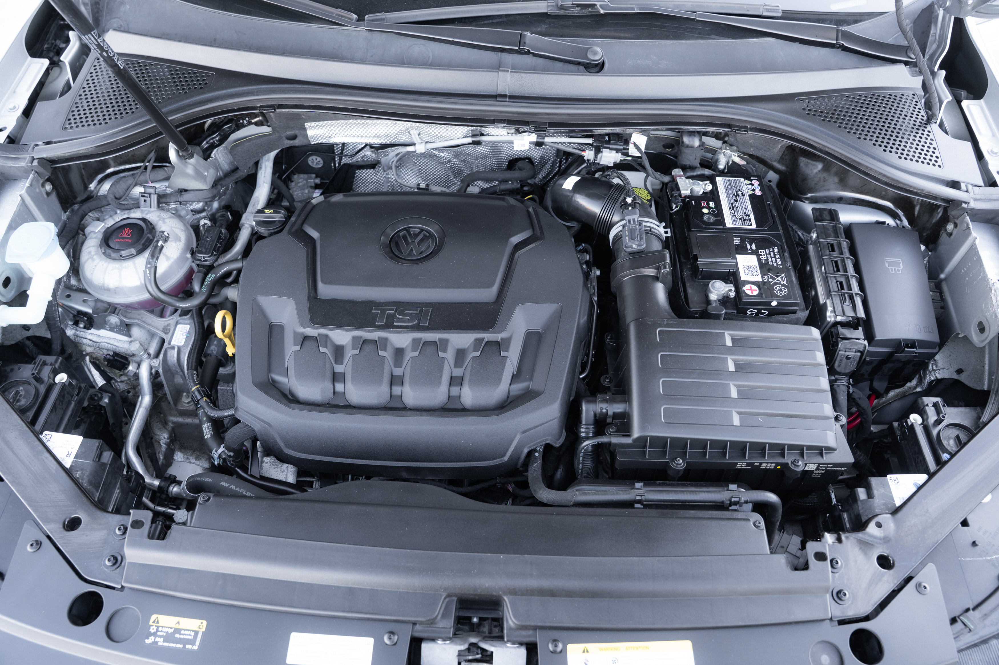 Used 2023 Volkswagen Tiguan SE image 31