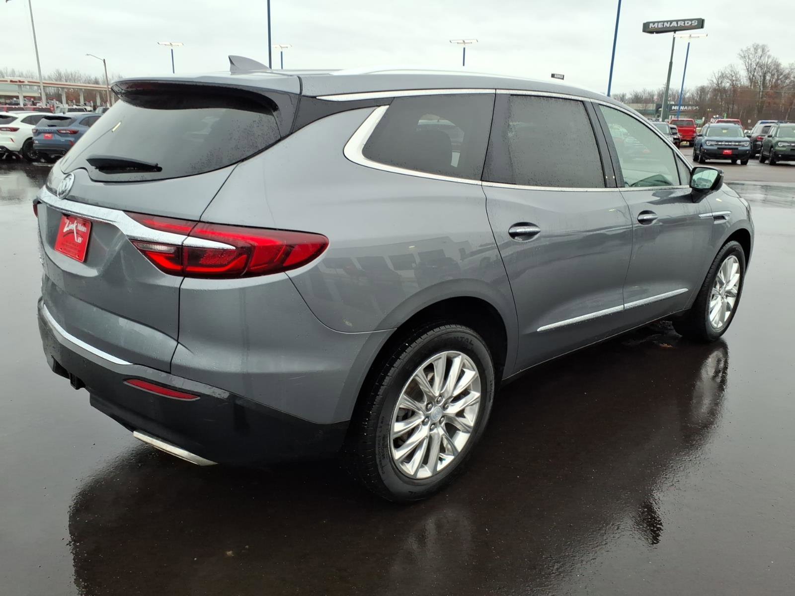 Used 2021 Buick Enclave Essence w/ Sound and Sites Package image 6