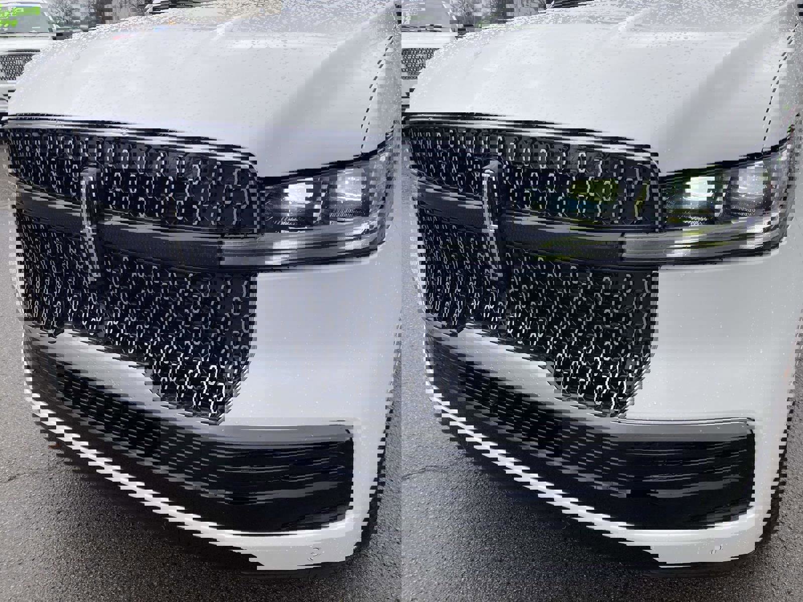 Used 2025 Lincoln Navigator Reserve image 10