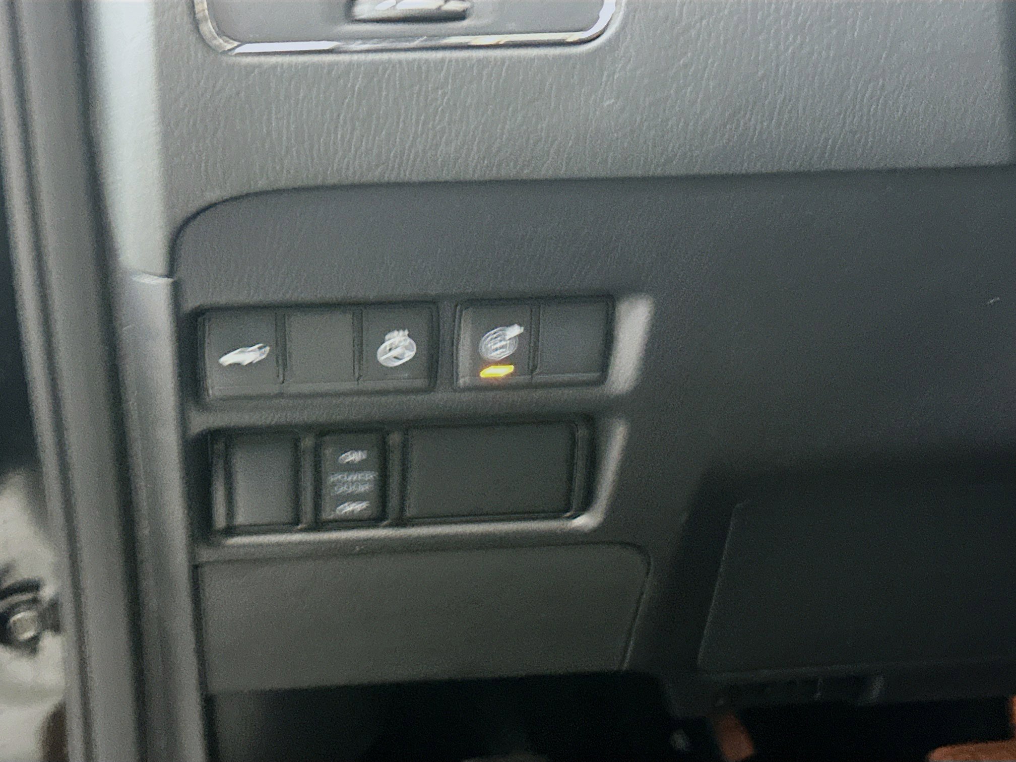 Used 2023 Nissan Armada SL w/ Midnight Edition Package image 17