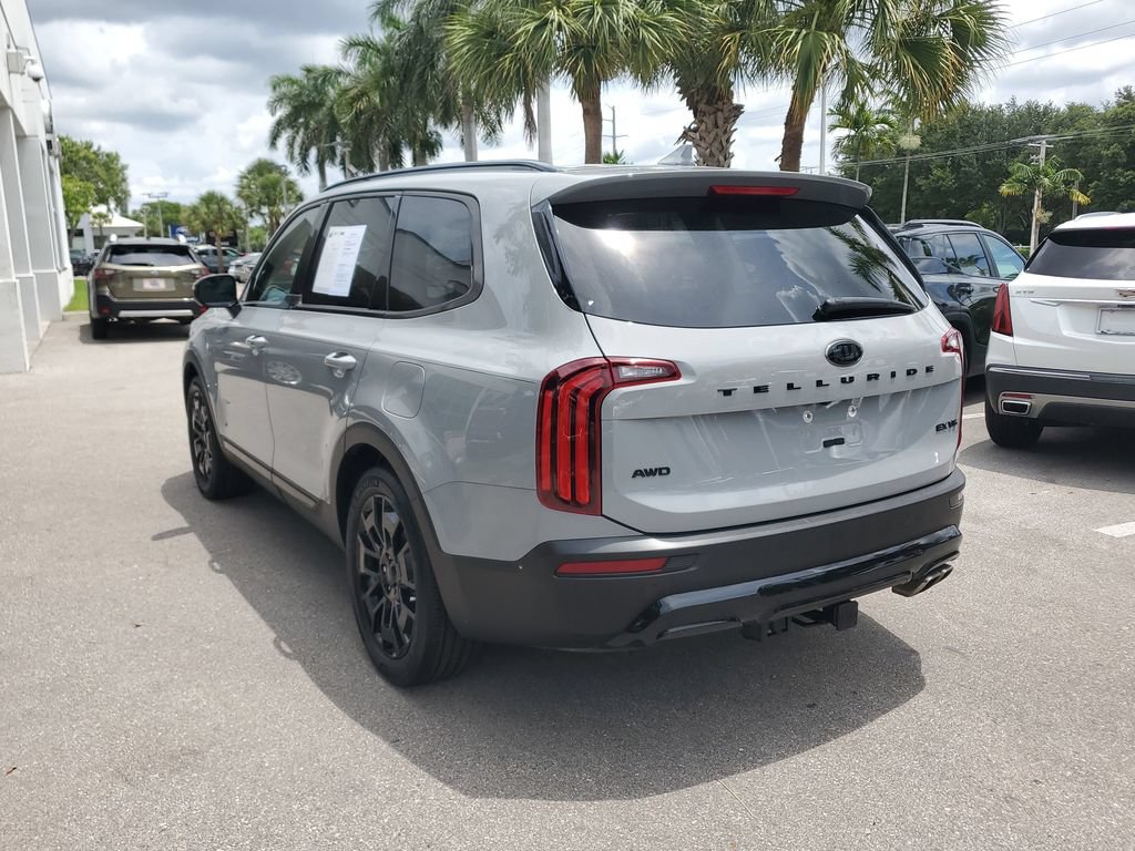 Used 2021 Kia Telluride EX w/ EX Premium Package AWD/4WD image 3
