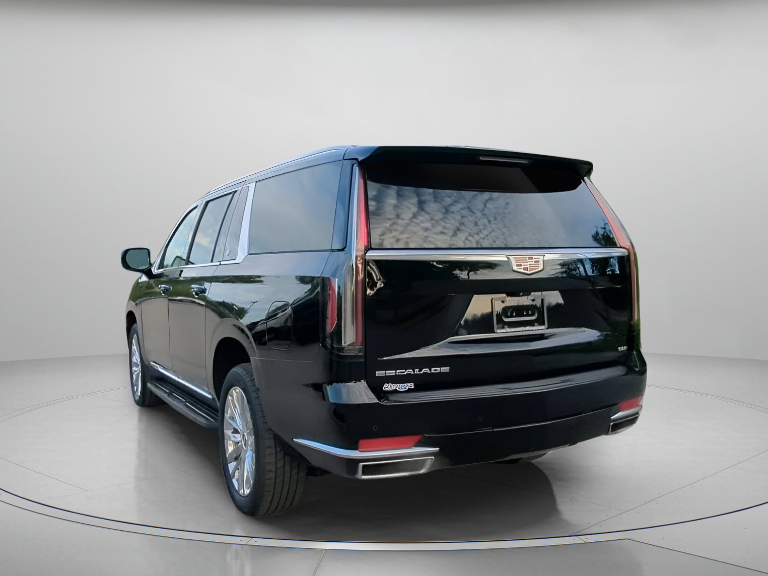 Used 2021 Cadillac Escalade ESV Premium Luxury AWD/4WD image 22