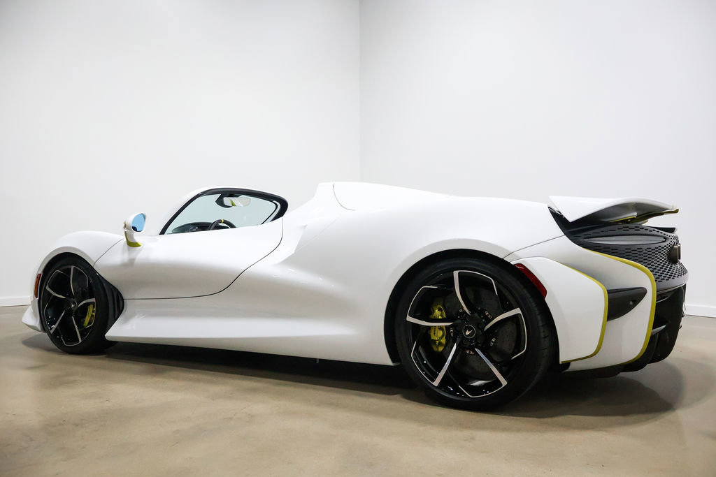 Used 2021 McLaren Elva RWD image 23