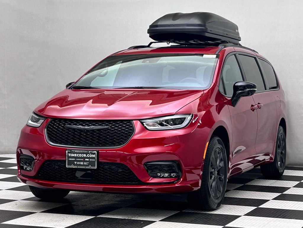 New 2026 Chrysler Pacifica Select AWD/4WD image 4