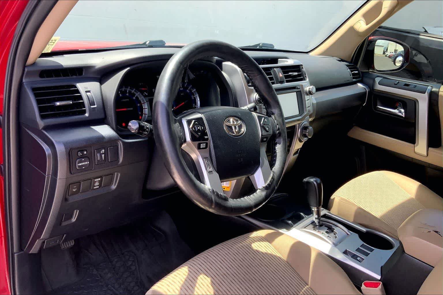 Used 2014 Toyota 4Runner SR5 RWD image 2