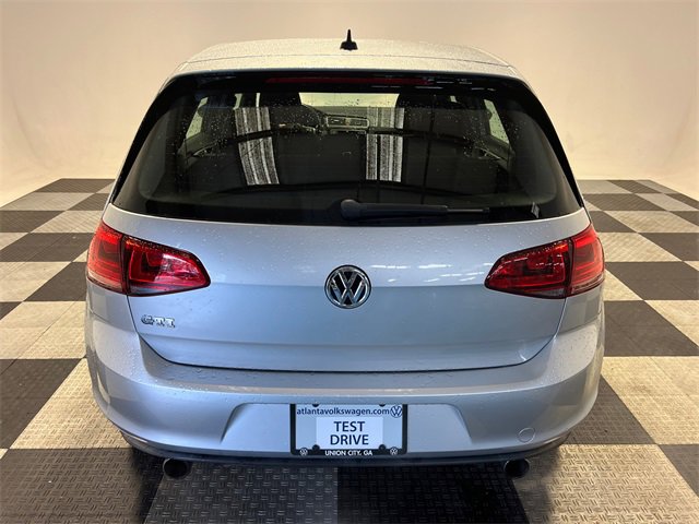 Used 2017 Volkswagen Golf S image 4