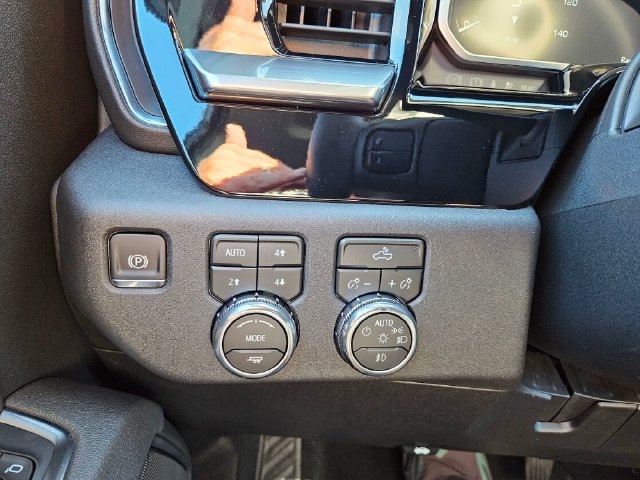 New 2026 GMC Sierra 1500 Elevation AWD/4WD image 33