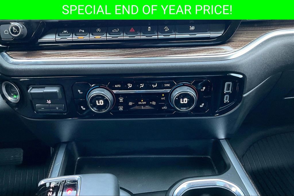 Used 2025 Chevrolet Silverado 1500 RST w/ Dark Appearance Package image 16