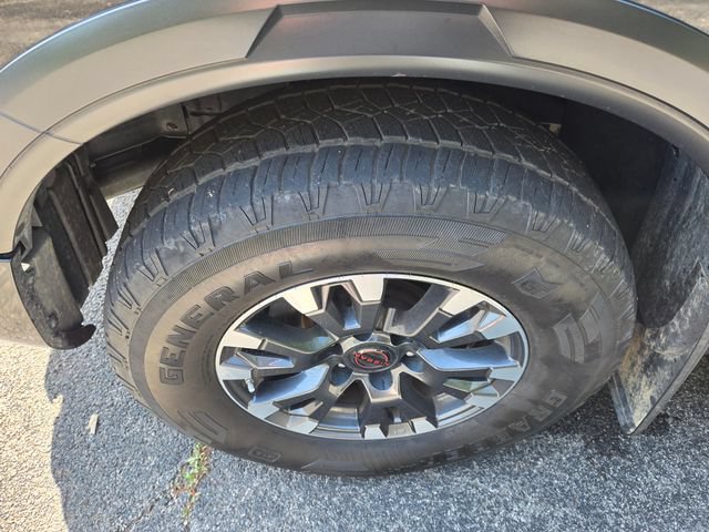 Used 2024 Nissan Titan PRO-4X w/ Pro-4x Convenience Package AWD/4WD image 40