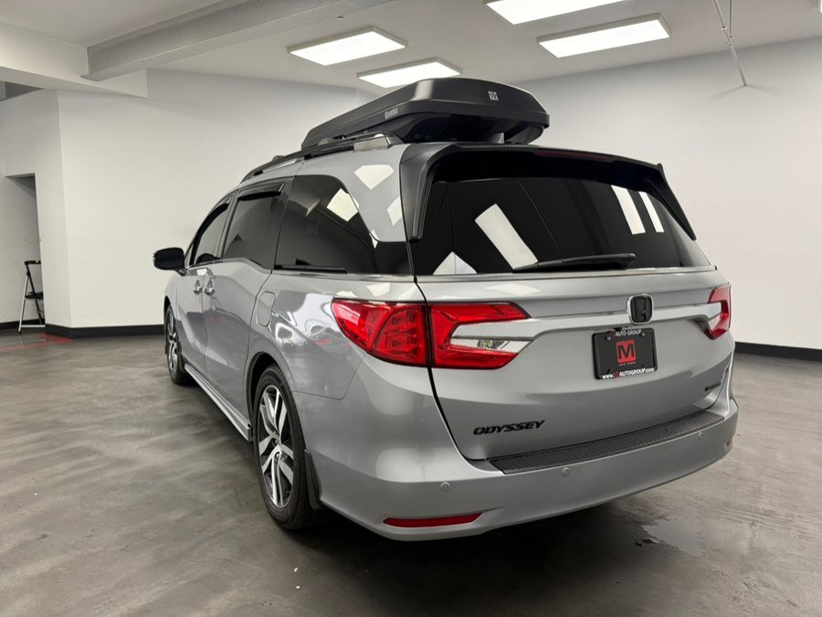 Used 2018 Honda Odyssey Touring image 6