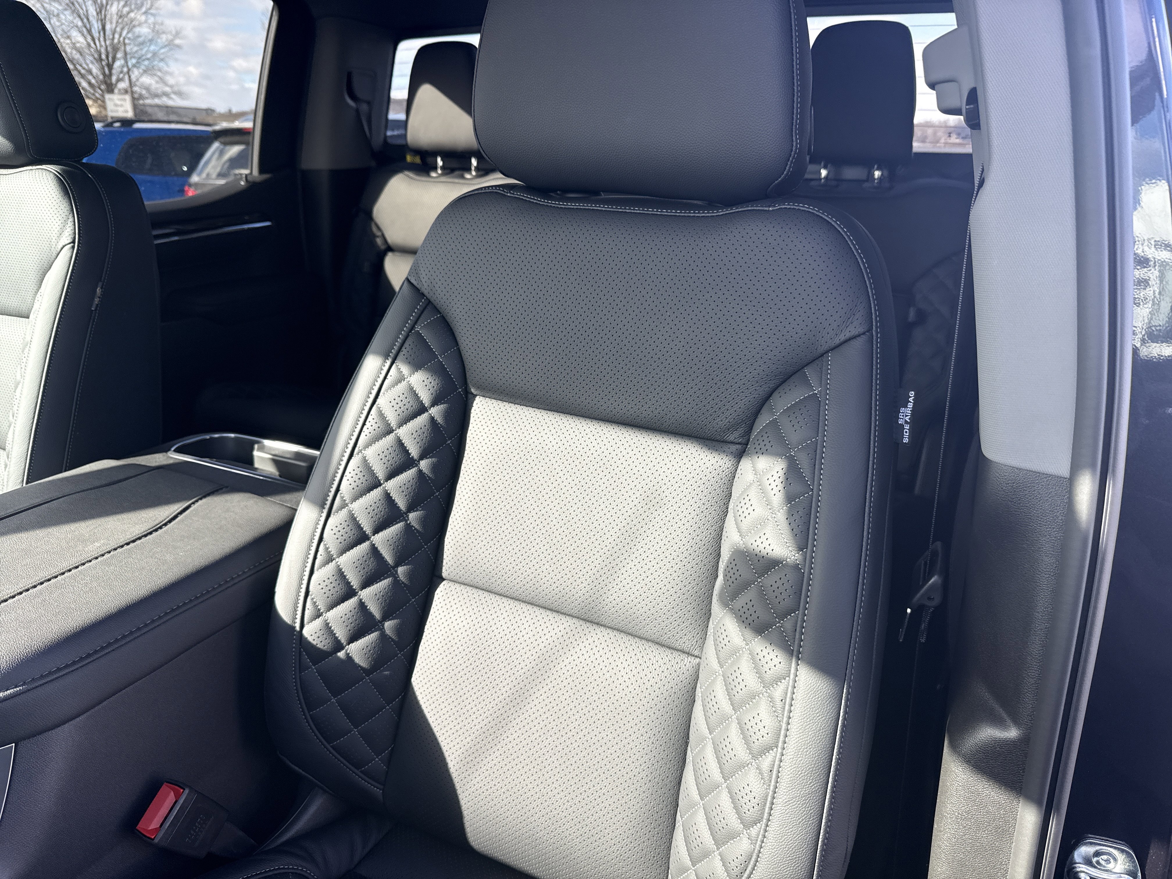 New 2026 GMC Sierra 1500 Elevation image 29