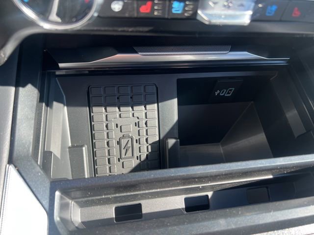 New 2026 Ford F350 Platinum image 32