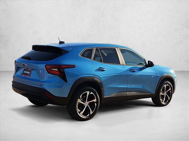 New 2026 Chevrolet Trax RS w/ Sunroof Package FWD image 2