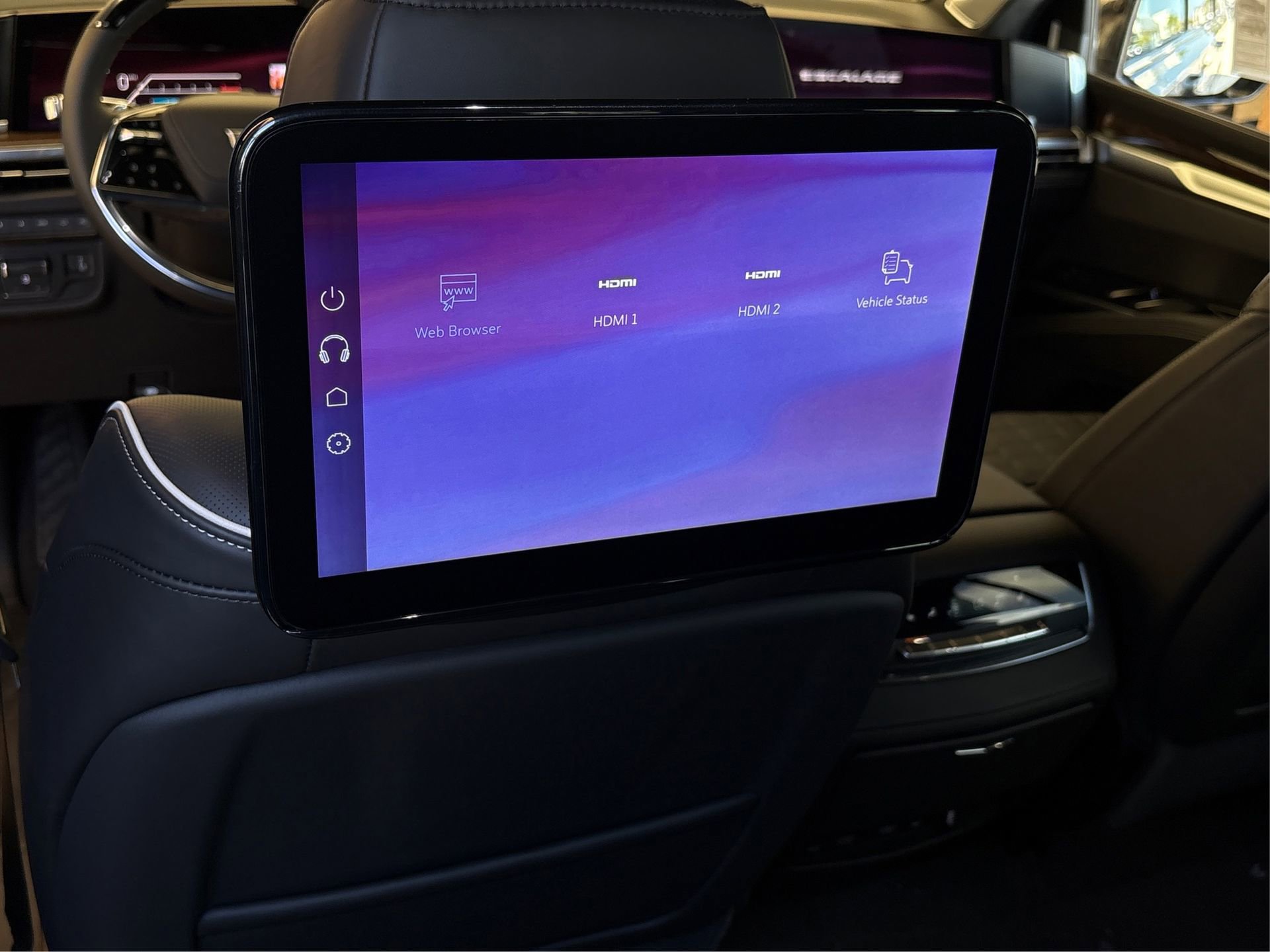 New 2026 Cadillac Escalade ESV Platinum Sport w/ LPO, ONYX Package image 22