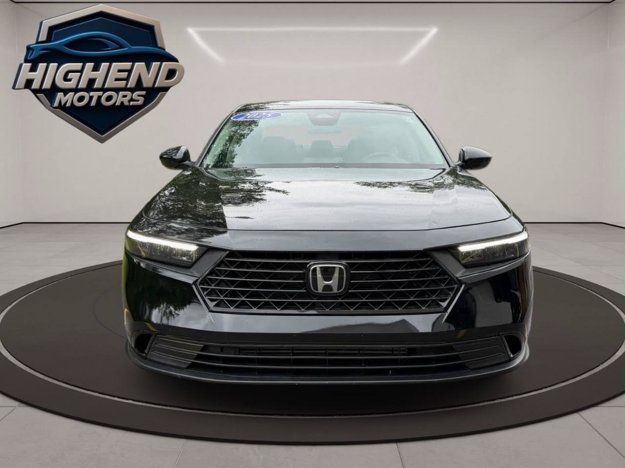 Used 2025 Honda Accord SE image 9