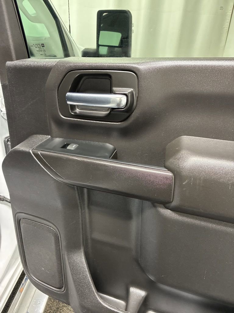 Used 2023 Chevrolet Silverado 3500 LT image 23