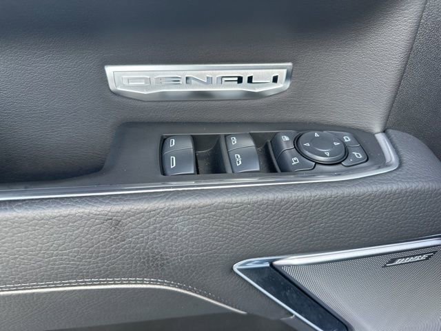 Used 2025 GMC Sierra 1500 Denali image 9
