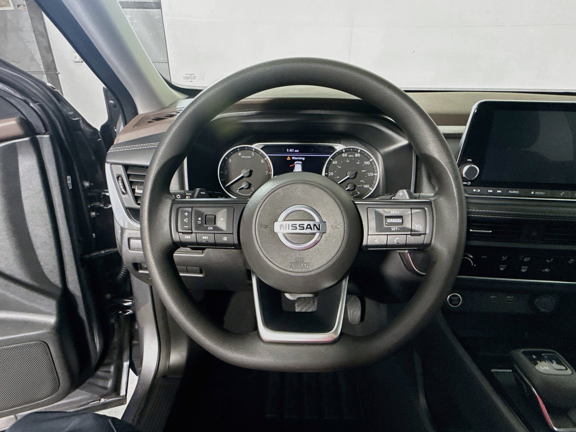 Used 2021 Nissan Rogue S FWD image 12