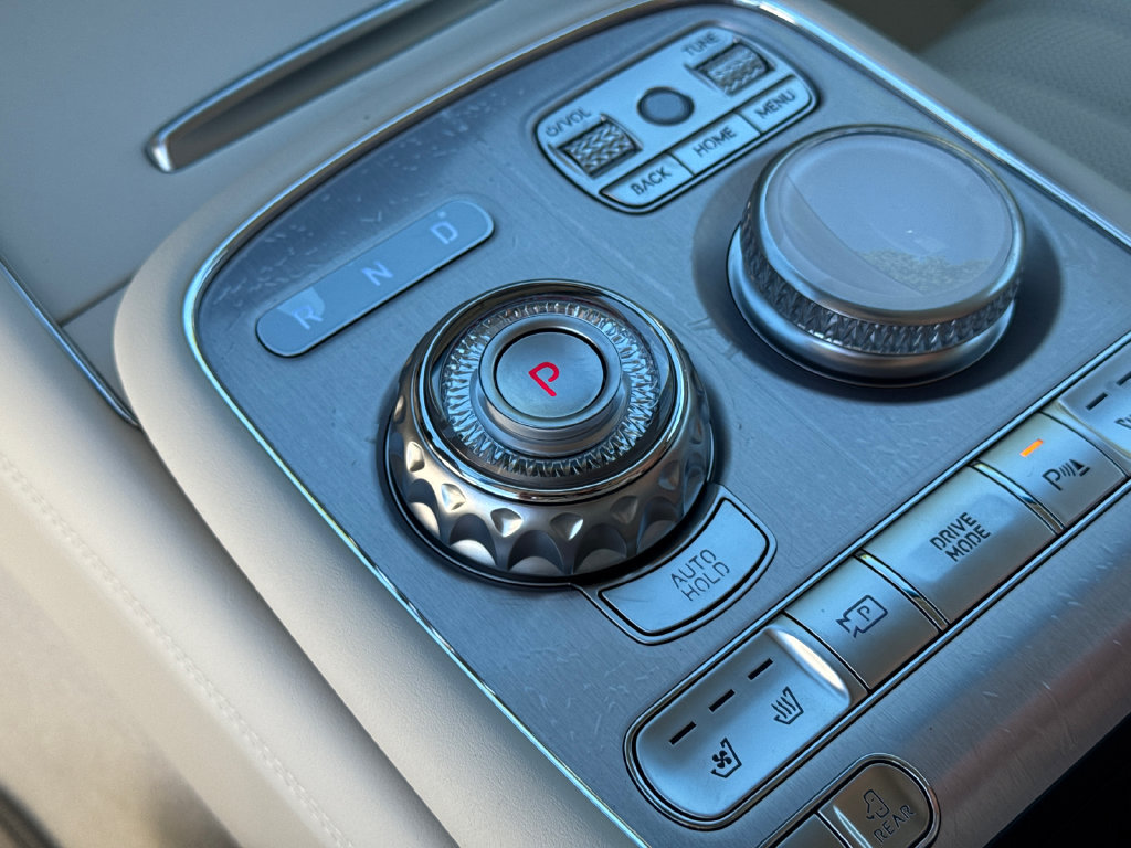 New 2026 Genesis G90 3.5T AWD/4WD image 32