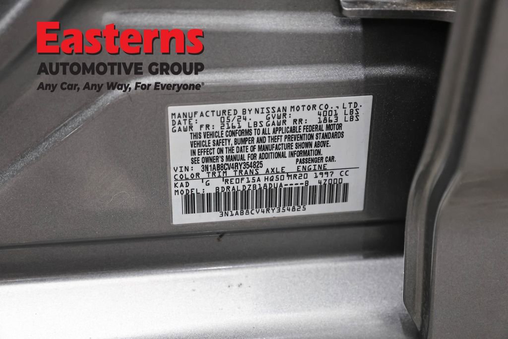 Used 2024 Nissan Sentra SV FWD image 35