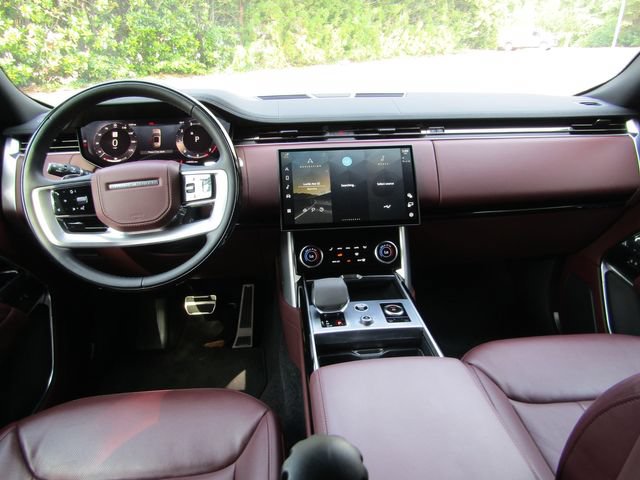 Used 2023 Land Rover Range Rover SE AWD/4WD image 13