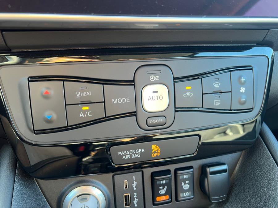 Used 2024 Nissan Leaf SV Plus image 24