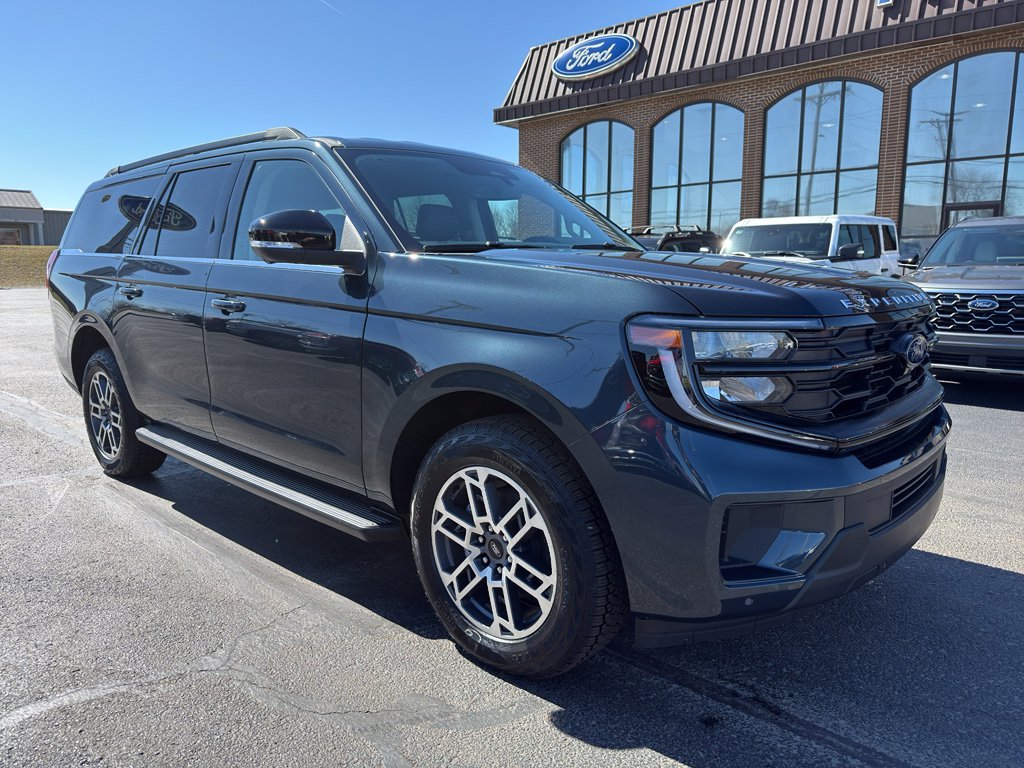 New 2026 Ford Expedition Max Active image 2