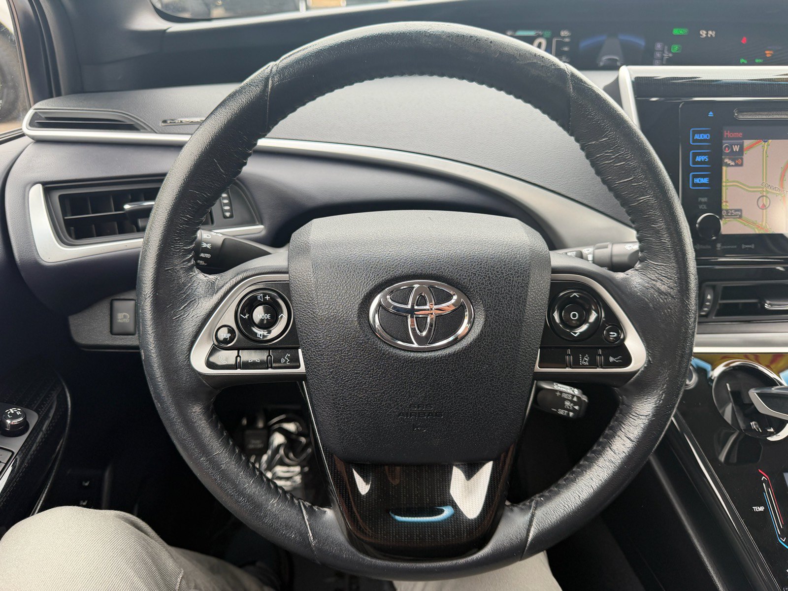 Used 2017 Toyota Mirai FWD image 26