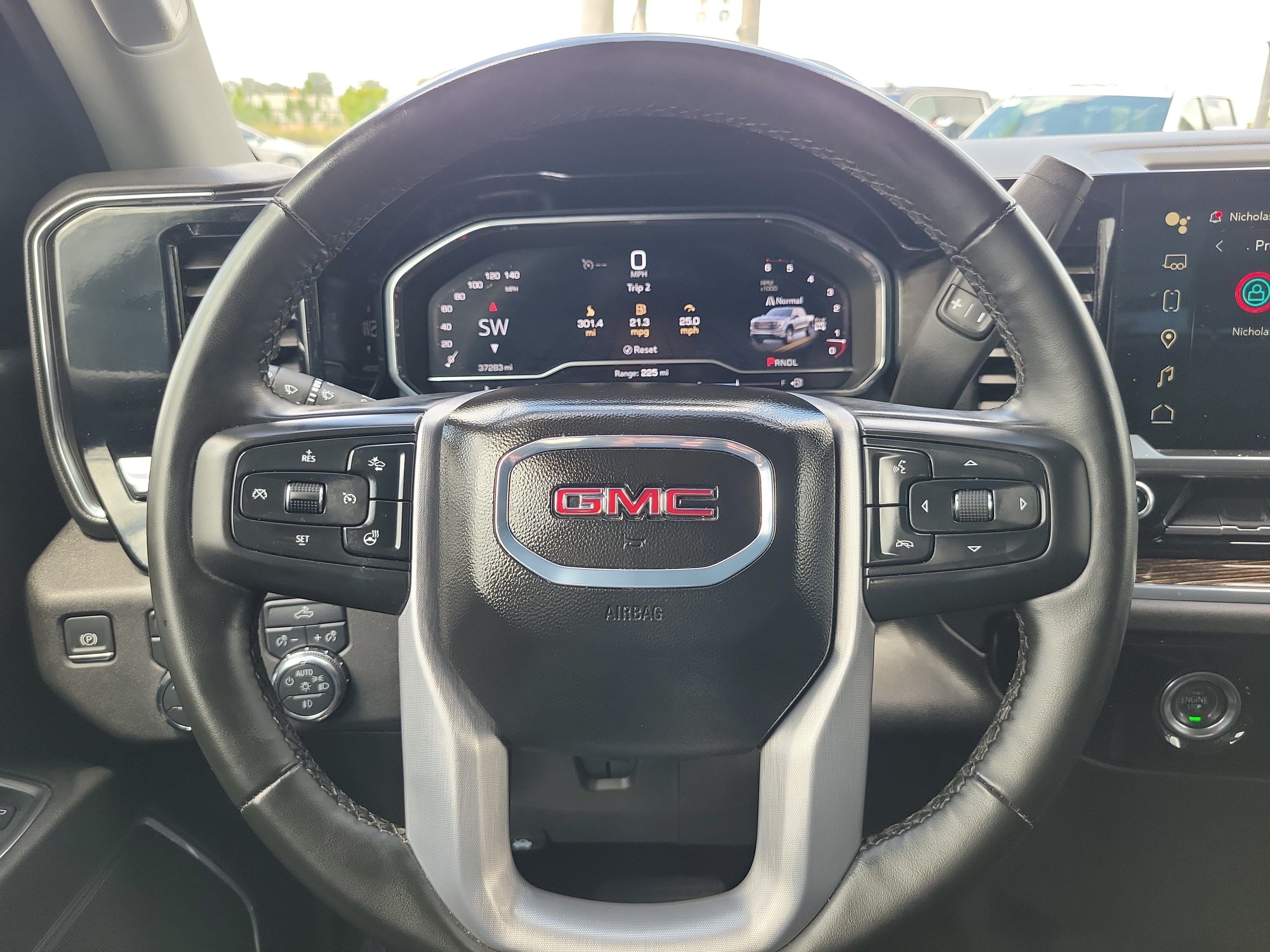 Used 2024 GMC Sierra 1500 Elevation AWD/4WD image 18